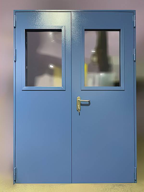 Двупольная дверь с окнами