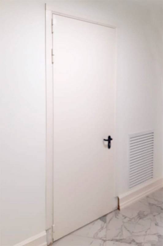 Одностворчатая глухая дверь (г. Кубинка)